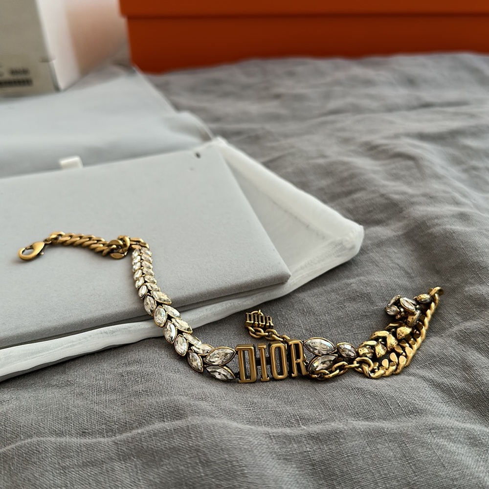Christian Dior Metal Crystal J’Adior Choker Necklace Gold - Picture 8 of 9